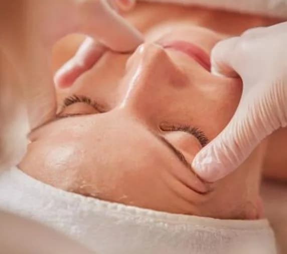 Sculpting Facelift